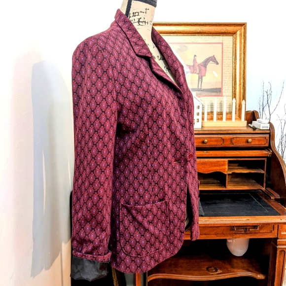 Blazer - Picture 6 of 7